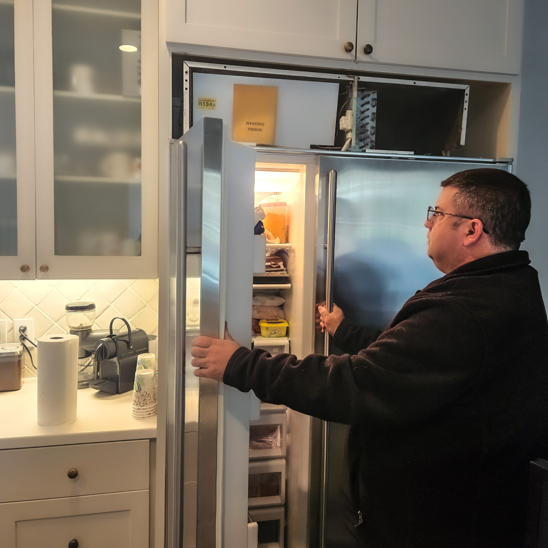 Inspecting Sub Zero Before Diagnosis and Repair